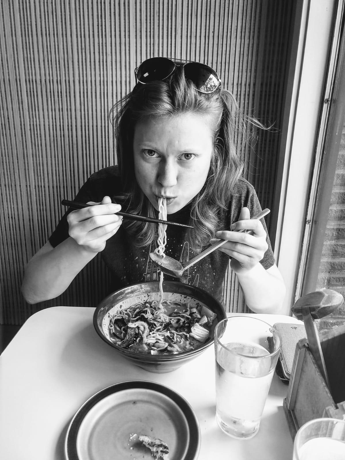molly eating ramen
